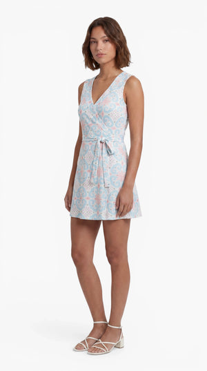 Drop 1: "FEMININE MINI" Kleid – Mediterranean Tile